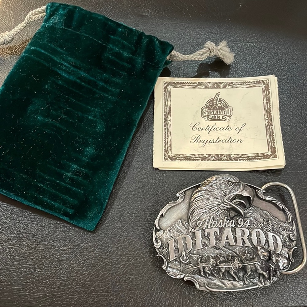 Belt buckle commemorative